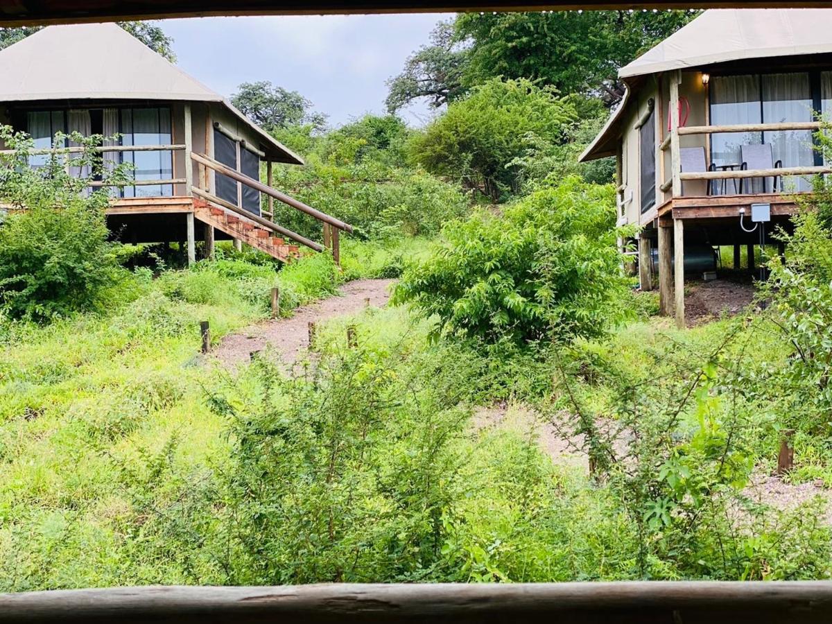 Xhabe Safari Lodge Chobe Muchenje Exterior photo